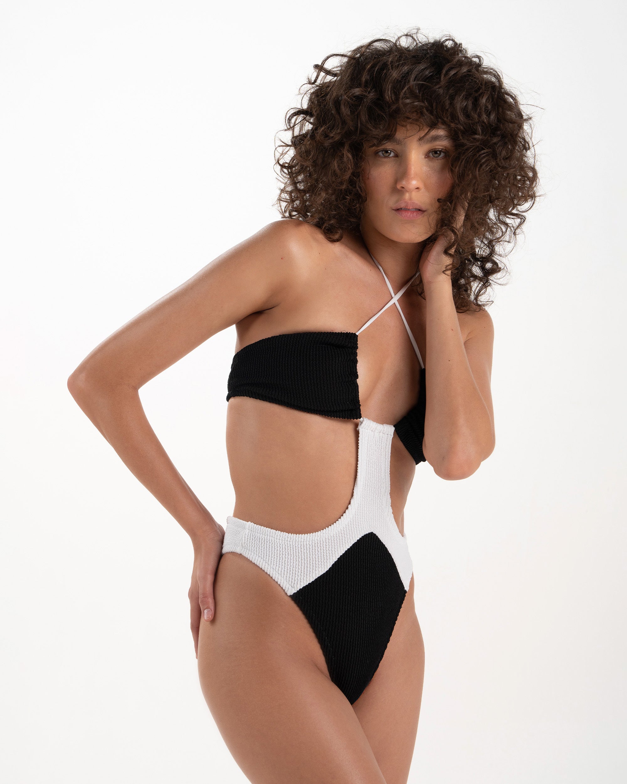 igloo trikini — Color evening (black and white)