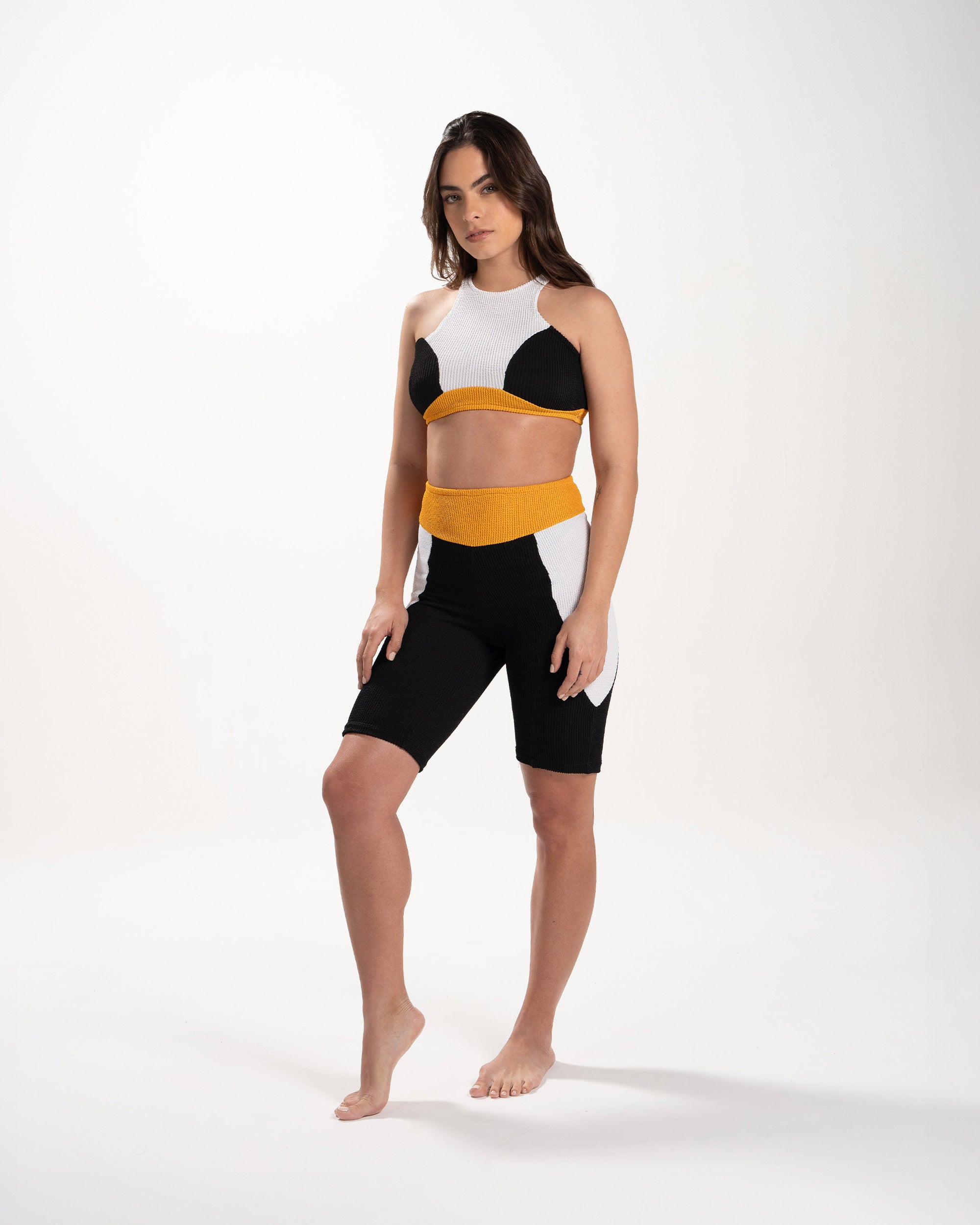 pazo short — Color dawn (black, white, and yellow)